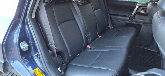 2020 Toyota 4Runner TRD Off Road Premium 4WD - 22957276 - 18