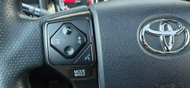 2020 Toyota 4Runner TRD Off Road Premium 4WD - 22957276 - 30