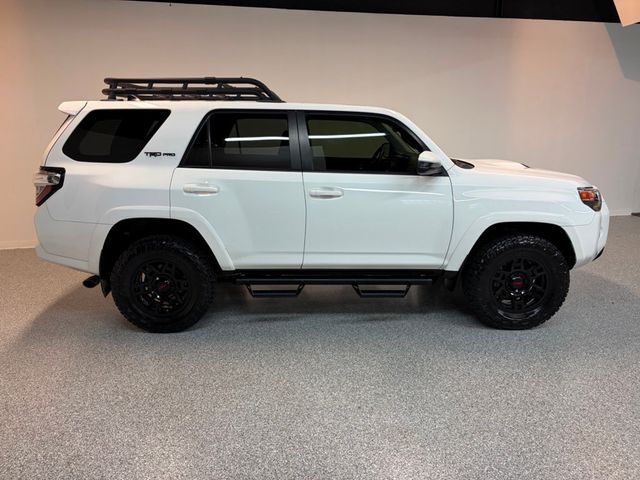 2020 Toyota 4Runner TRD Pro 4WD - 22999361 - 1