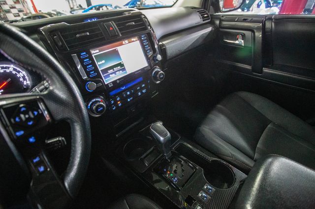 2020 Toyota 4Runner TRD Pro 4WD - 22998231 - 4