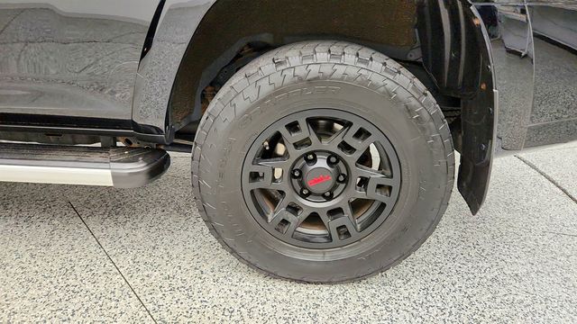 2020 Toyota 4Runner TRD Pro 4WD w/ Running Boards - 23028875 - 8