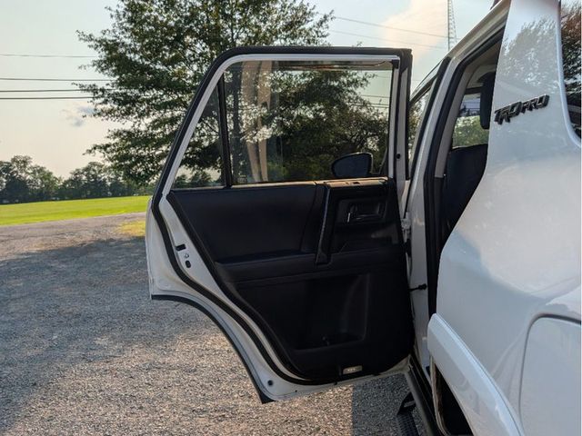 2020 Toyota 4Runner Venture 4WD - 23067776 - 10