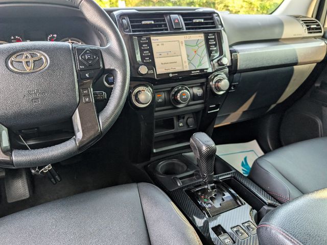 2020 Toyota 4Runner Venture 4WD - 23067776 - 24