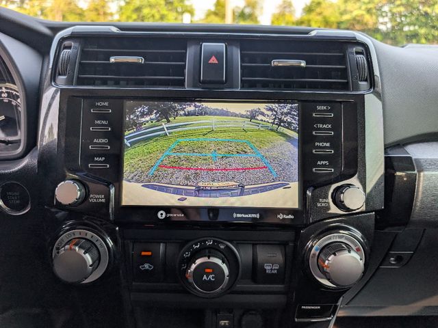 2020 Toyota 4Runner Venture 4WD - 23067776 - 25