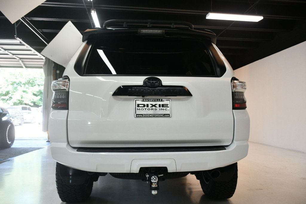 2020 Toyota 4Runner Venture Special Edition 4WD photo 11
