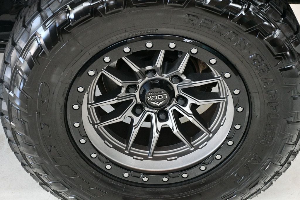2020 Toyota 4Runner Venture Special Edition 4WD photo 18