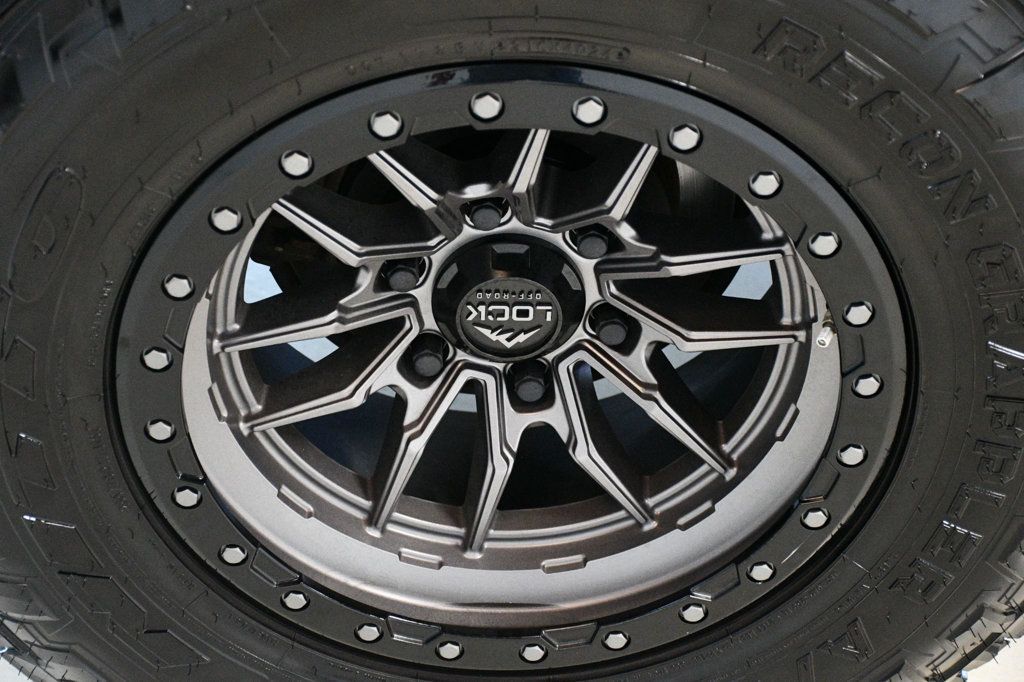 2020 Toyota 4Runner Venture Special Edition 4WD photo 20