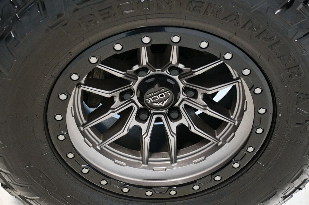 2020 Toyota 4Runner Venture Special Edition 4WD photo 21