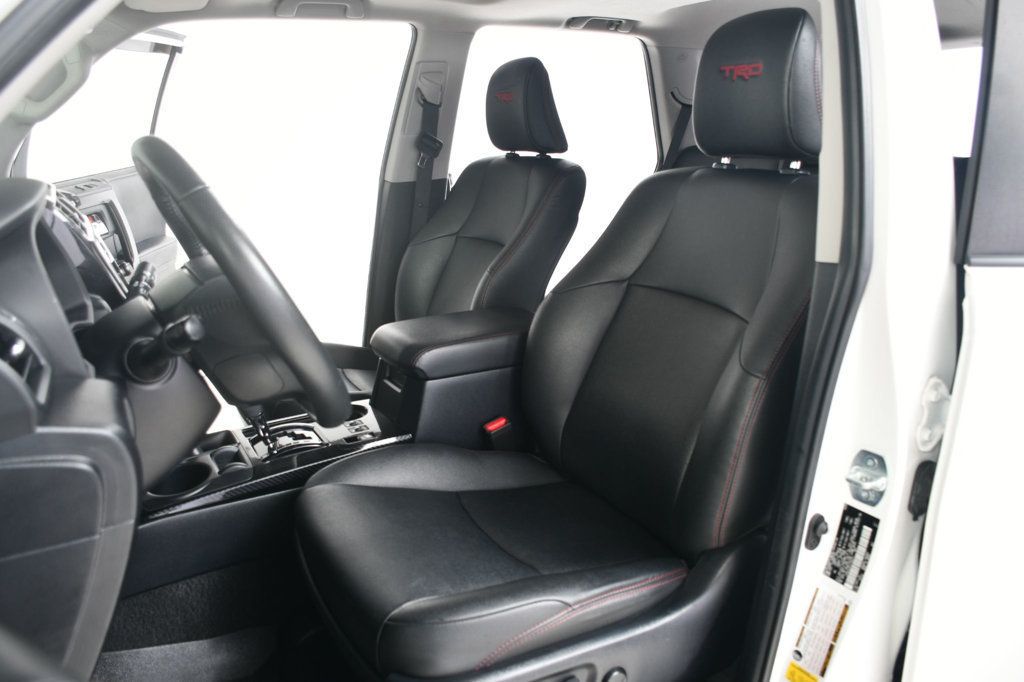 2020 Toyota 4Runner Venture Special Edition 4WD photo 30