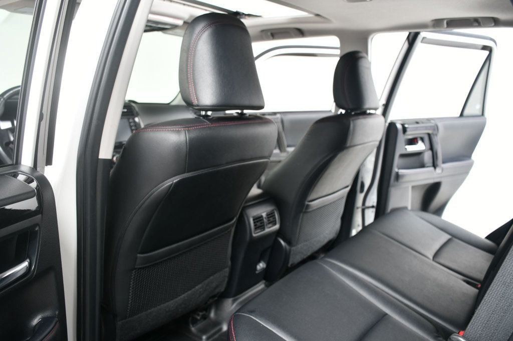 2020 Toyota 4Runner Venture Special Edition 4WD photo 32