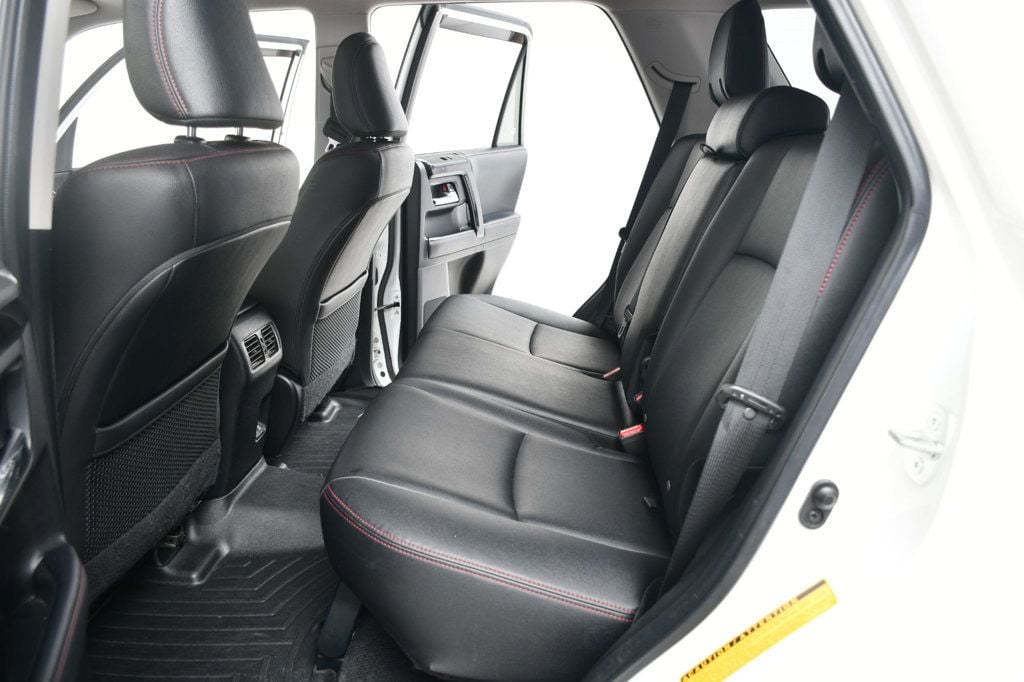 2020 Toyota 4Runner Venture Special Edition 4WD photo 33