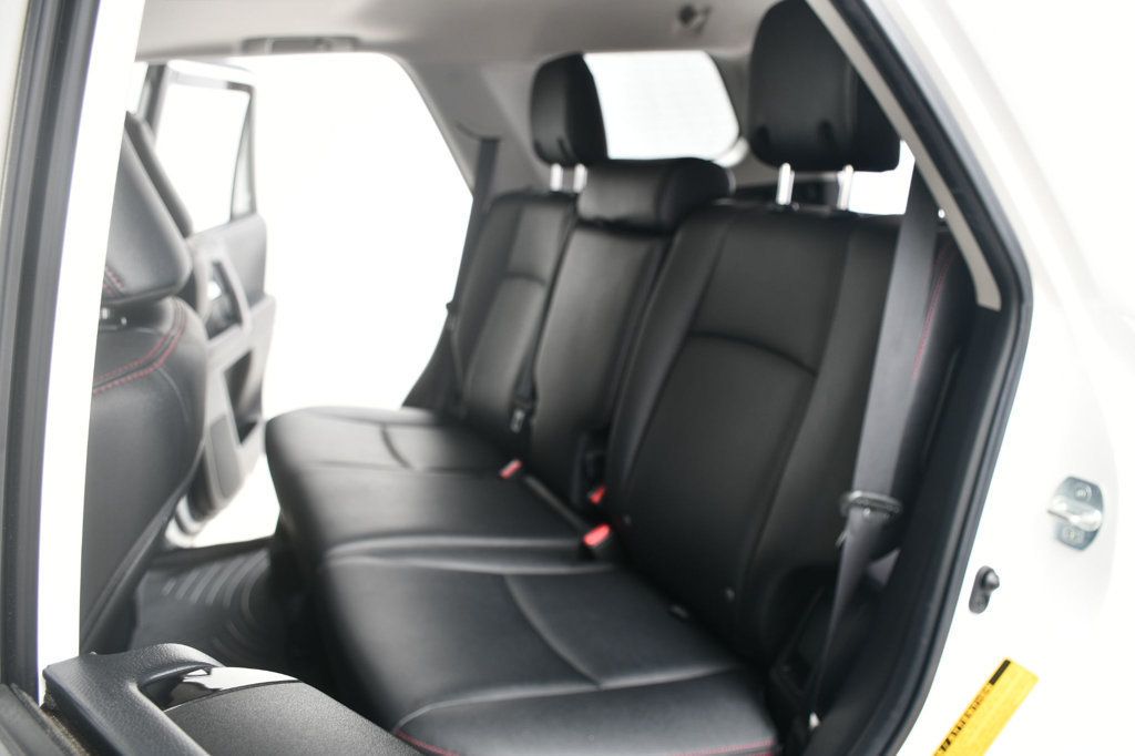 2020 Toyota 4Runner Venture Special Edition 4WD photo 34