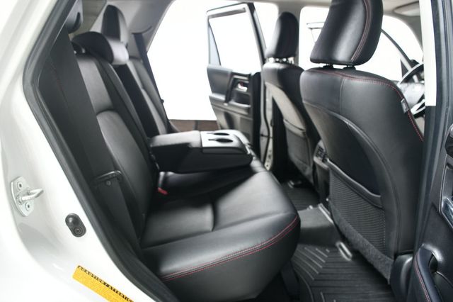 2020 Toyota 4Runner Venture 4WD - 22904745 - 38