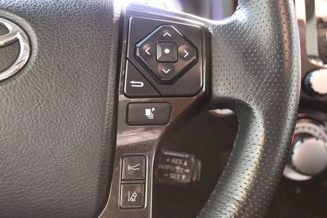 2020 Toyota 4Runner Venture 4WD - 22904745 - 44