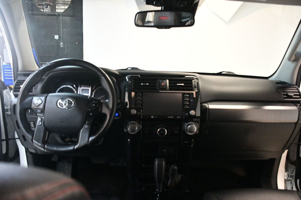 2020 Toyota 4Runner Venture Special Edition 4WD photo 3