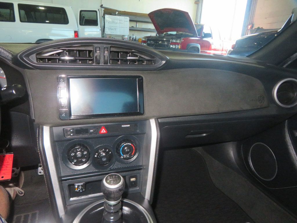 2020 Toyota 86 TOYOTA 86 SALVAGE TITLE EXTAR CLEAN LOW MILES 6SPEED MANUAL  - 23090667 - 25