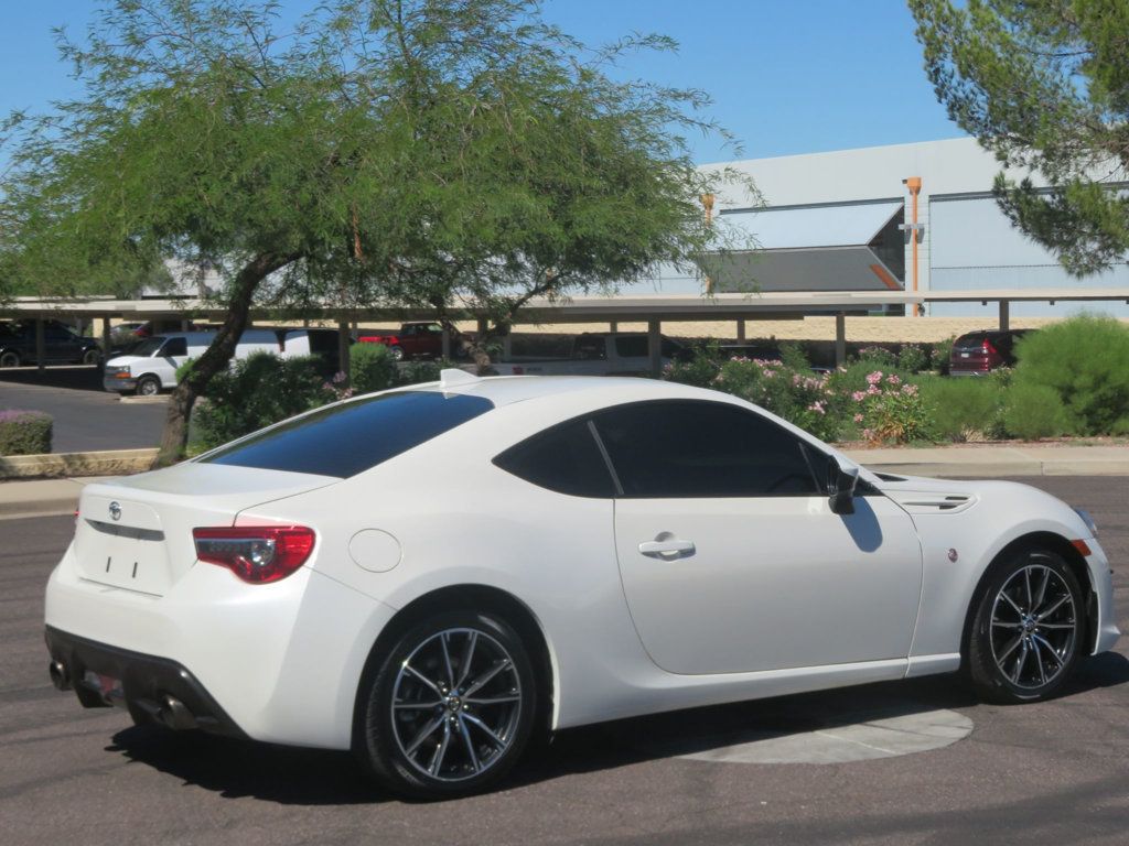 2020 Toyota 86 TOYOTA 86 SALVAGE TITLE EXTAR CLEAN LOW MILES 6SPEED MANUAL  - 23090667 - 5