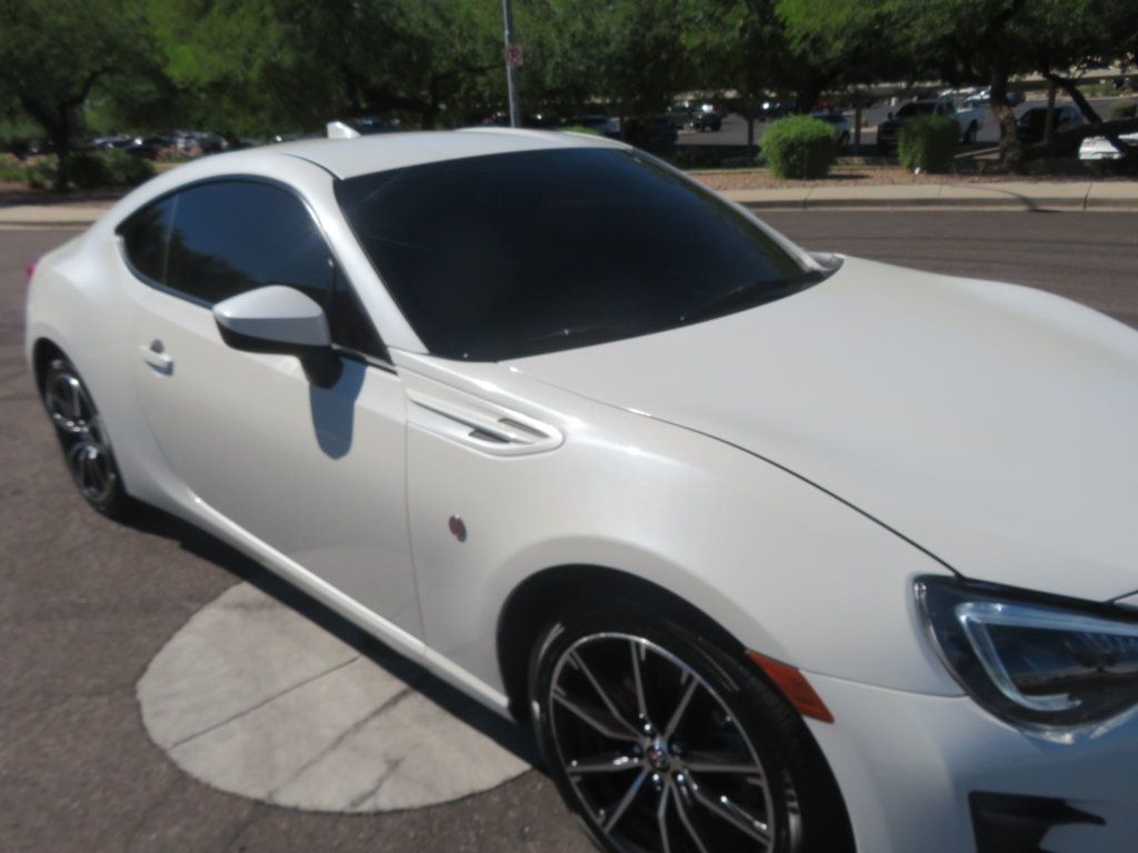 2020 Toyota 86 TOYOTA 86 SALVAGE TITLE EXTAR CLEAN LOW MILES 6SPEED MANUAL  - 23090667 - 8