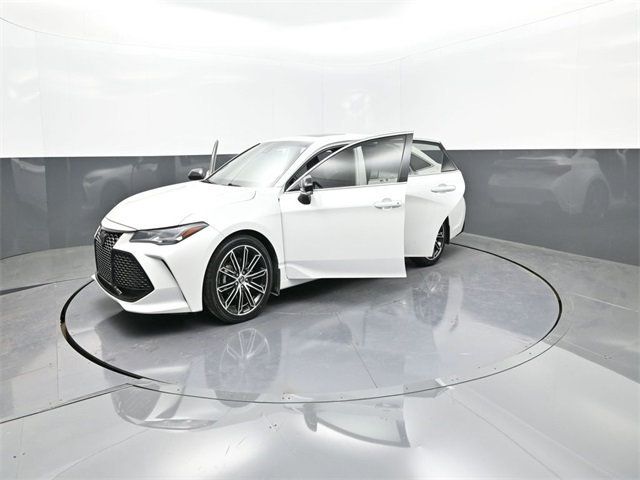 2020 Toyota Avalon Touring photo 23