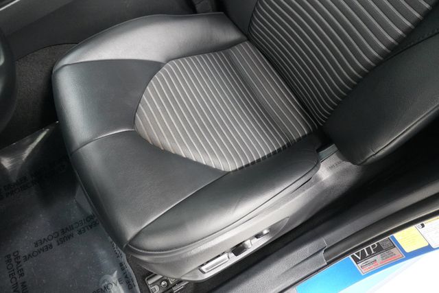 2020 Toyota Camry  - 22935060 - 10