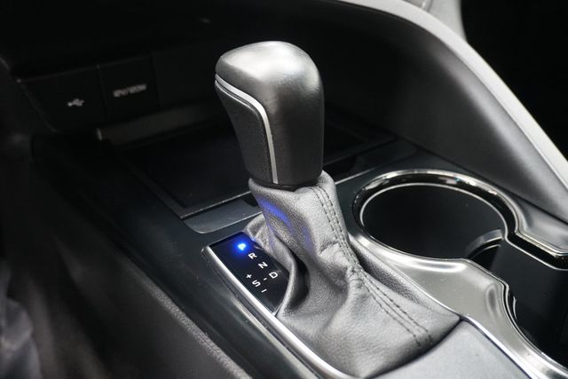 2020 Toyota Camry  - 22935060 - 18