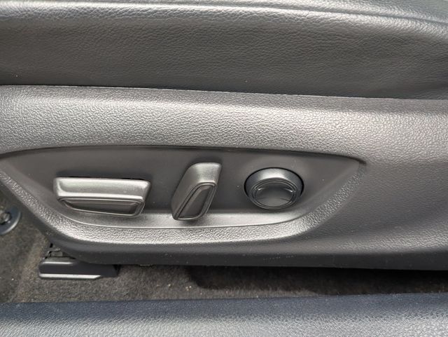 2020 Toyota Camry  - 22980447 - 18