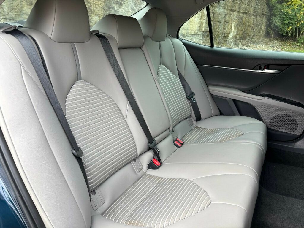 2020 Toyota Camry 2020 TOYOTA CAMRY SE - 22939325 - 17