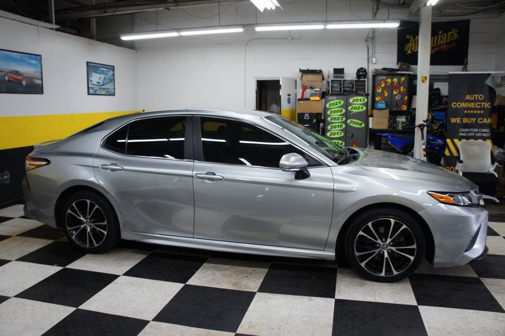 2020 Toyota Camry 2020 Toyota Camry SE, Only 19k Miles , Clean Title - 23042368 - 12