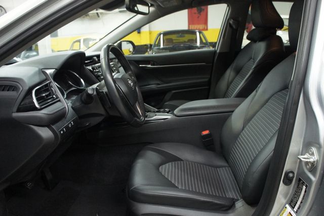 2020 Toyota Camry 2020 Toyota Camry SE, Only 19k Miles , Clean Title - 23042368 - 23
