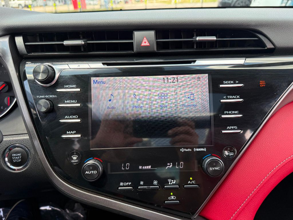 2020 Toyota Camry **CAMRY XSE**WHITE ON RED LEATHER**PANORAMIC**1 OWNER*LOW MILES* - 23016610 - 16