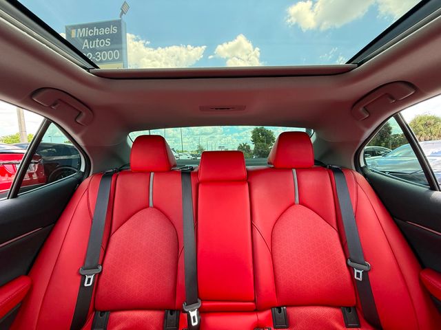 2020 Toyota Camry **CAMRY XSE**WHITE ON RED LEATHER**PANORAMIC**1 OWNER*LOW MILES* - 23016610 - 19