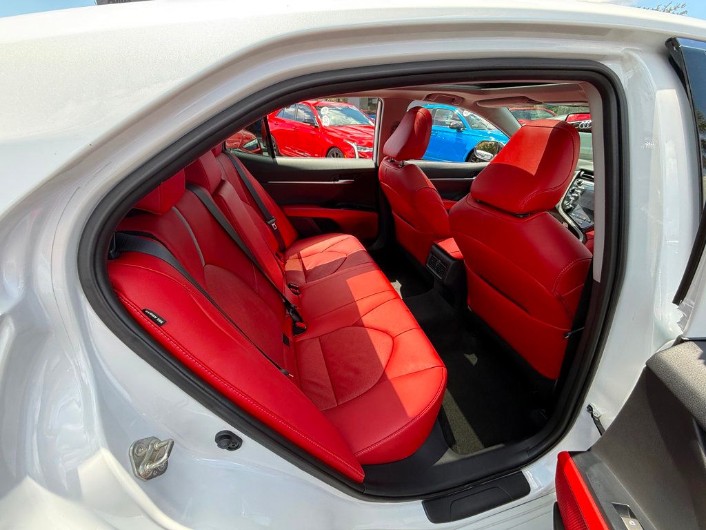 2020 Toyota Camry **CAMRY XSE**WHITE ON RED LEATHER**PANORAMIC**1 OWNER*LOW MILES* - 23016610 - 26