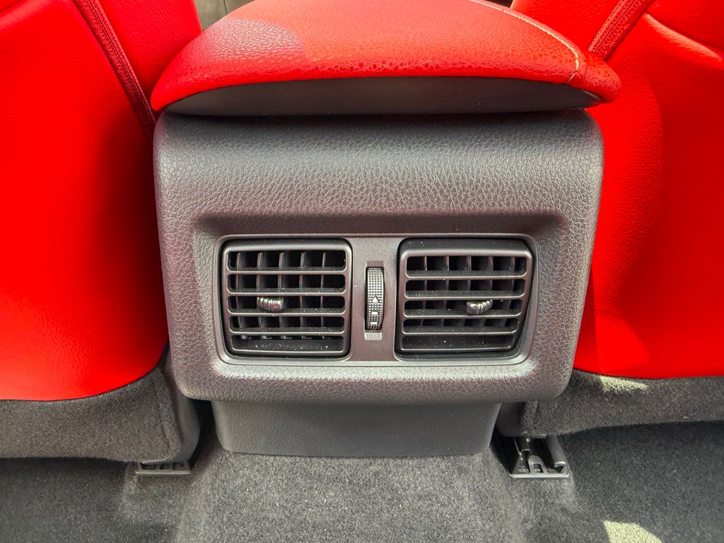2020 Toyota Camry **CAMRY XSE**WHITE ON RED LEATHER**PANORAMIC**1 OWNER*LOW MILES* - 23016610 - 27