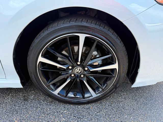 2020 Toyota Camry **CAMRY XSE**WHITE ON RED LEATHER**PANORAMIC**1 OWNER*LOW MILES* - 23016610 - 34