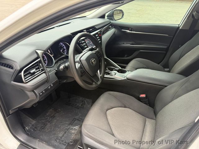 2020 Toyota Camry LE Automatic - 22963317 - 15
