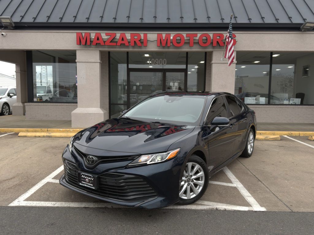 2020 Toyota Camry LE Automatic - 22964932 - 1