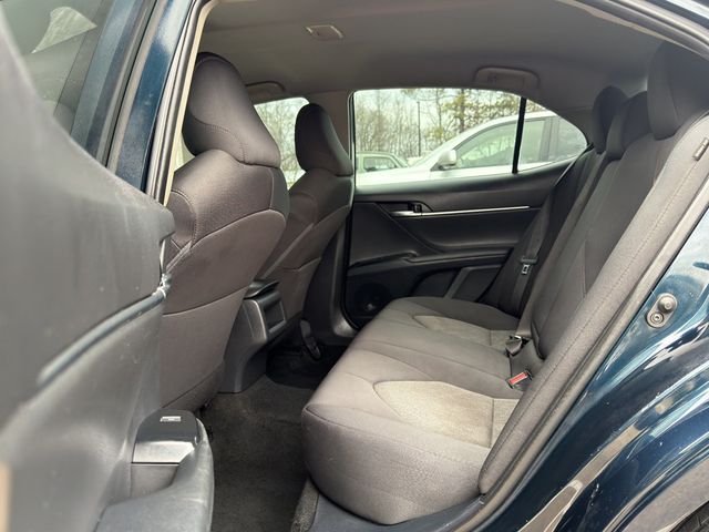 2020 Toyota Camry LE Automatic - 22964932 - 21