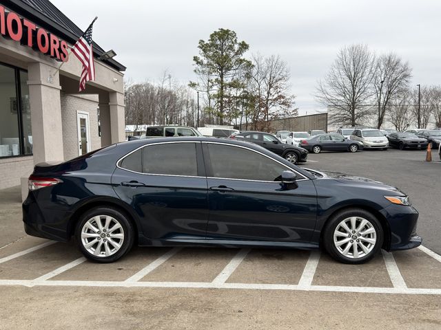 2020 Toyota Camry LE Automatic - 22964932 - 6