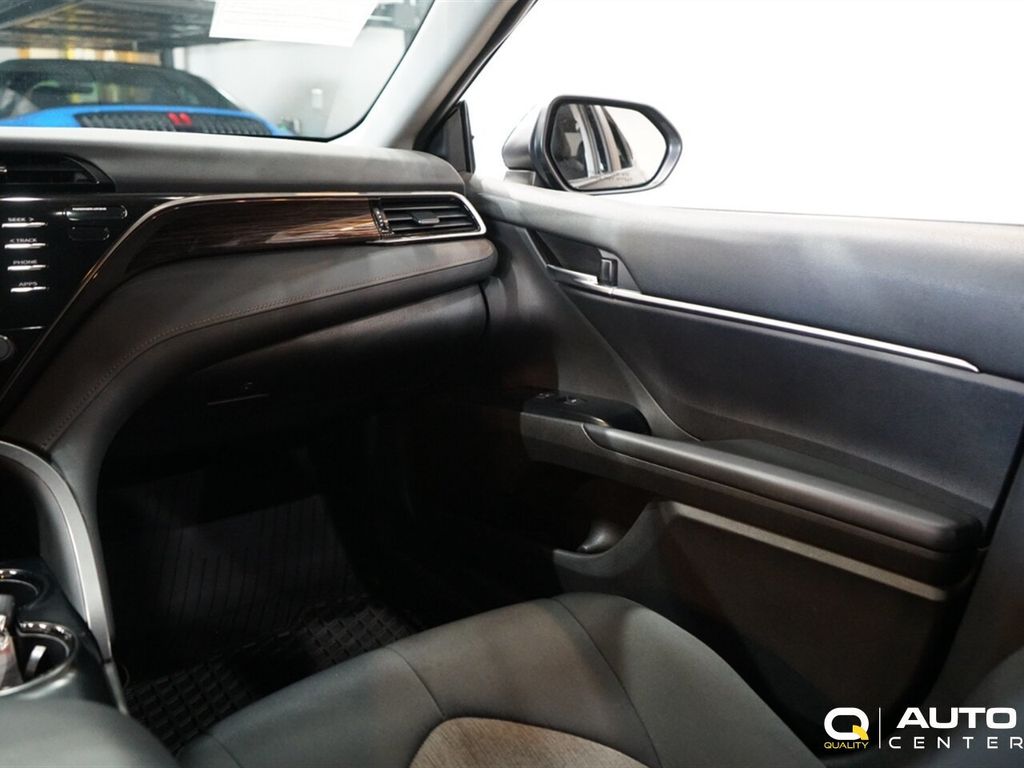 2020 Toyota Camry LE Automatic - 23028696 - 18