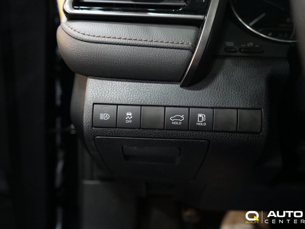 2020 Toyota Camry LE Automatic - 23028696 - 19