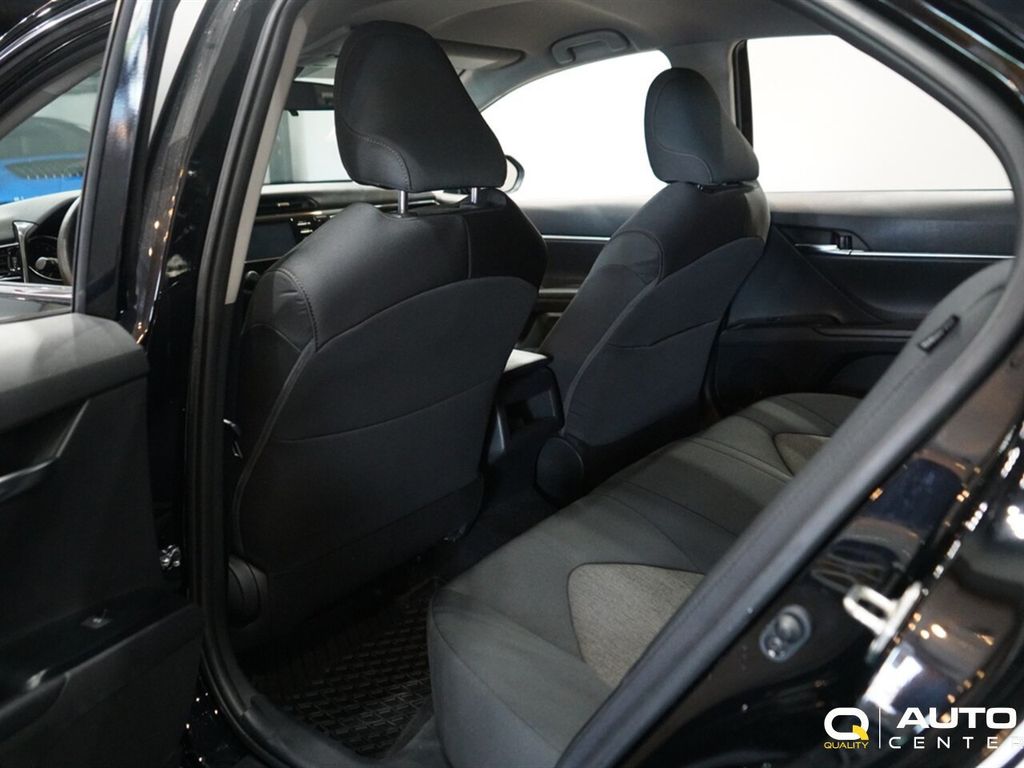 2020 Toyota Camry LE Automatic - 23028696 - 22