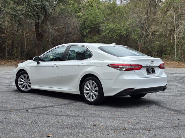 2020 Toyota Camry LE Automatic - 22985437 - 3