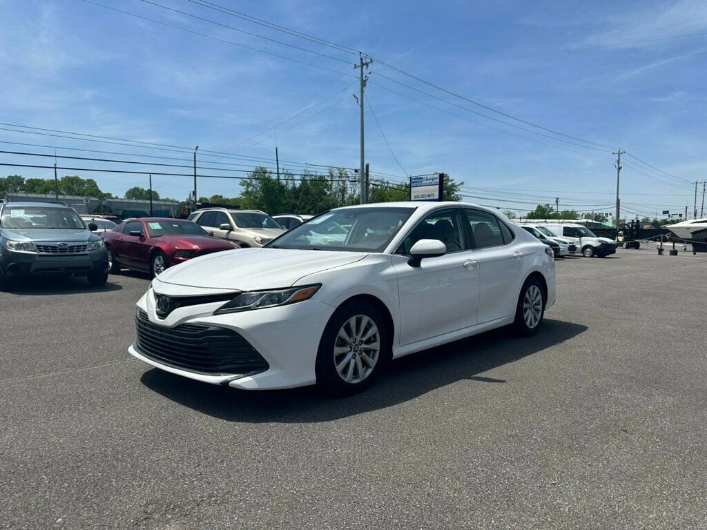 2020 Toyota Camry LE Automatic - 22413054 - 2