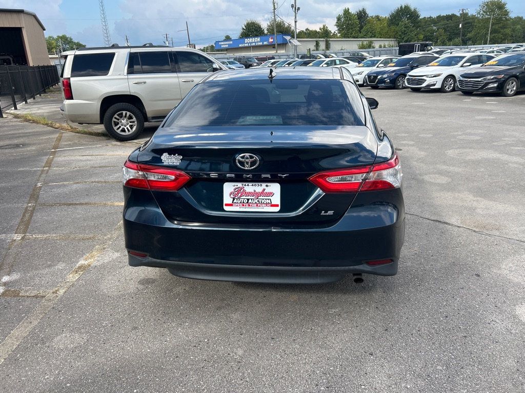 2020 Toyota Camry LE photo 4