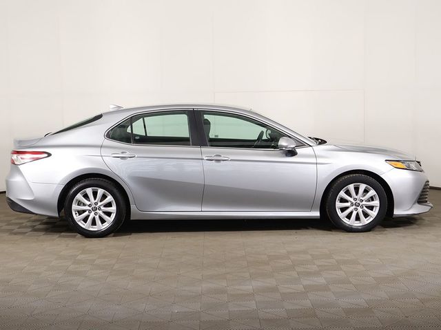 2020 Toyota Camry LE Automatic - 23011438 - 15