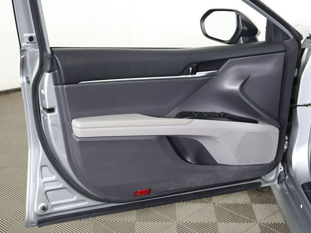 2020 Toyota Camry LE Automatic - 23011438 - 19