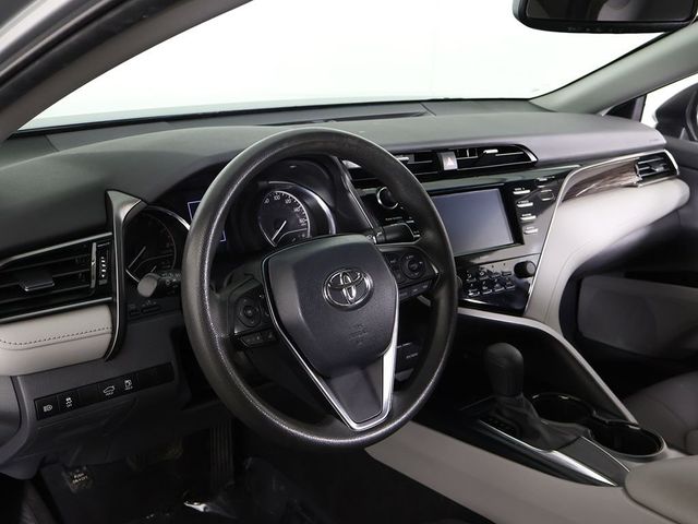 2020 Toyota Camry LE Automatic - 23011438 - 23