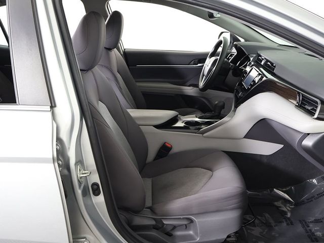 2020 Toyota Camry LE Automatic - 23011438 - 28