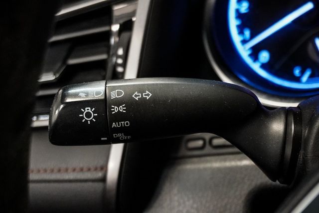 2020 Toyota Camry LE Automatic - 22937844 - 17