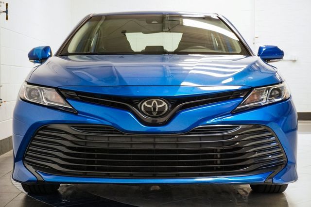 2020 Toyota Camry LE Automatic - 22937844 - 33